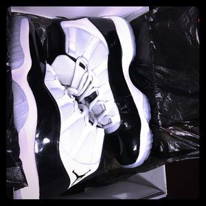 Air Jordan Retro 11 “Concords”